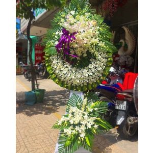 Hoa chia buồn - vòng hoa tang lễ 08